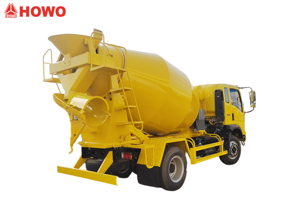 5 Cubic Light Cement Mixer HOWO truck
