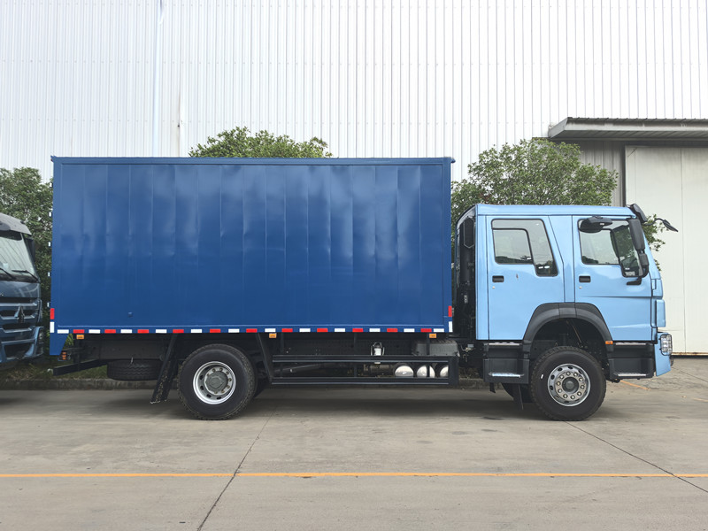 HOWO 15 ton cargo van truck