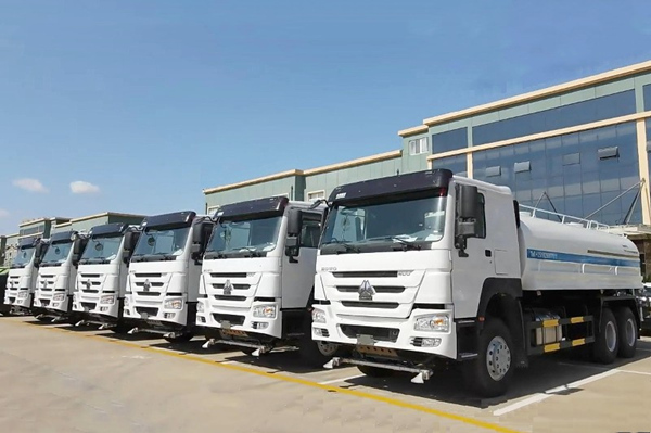 HOWO 16000L SS316 potable water bowser