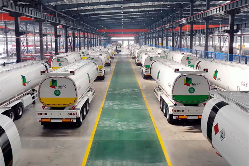 Αντεμπάγιο Τούντε