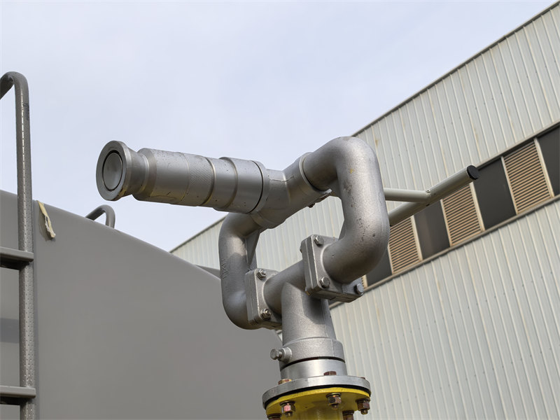 HOWO 10 wheeler 20000 liters water truck