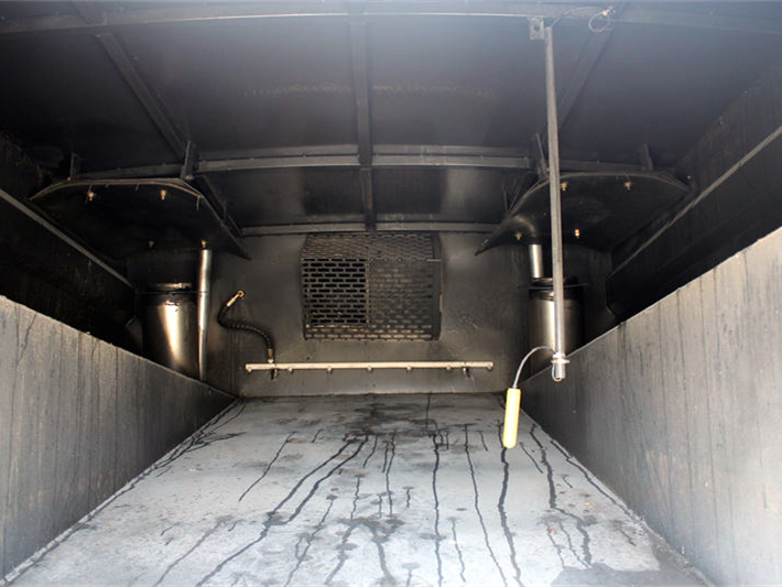 Howo road sweeper truck