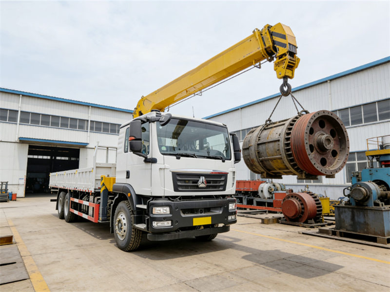Howo 20tons crane truck