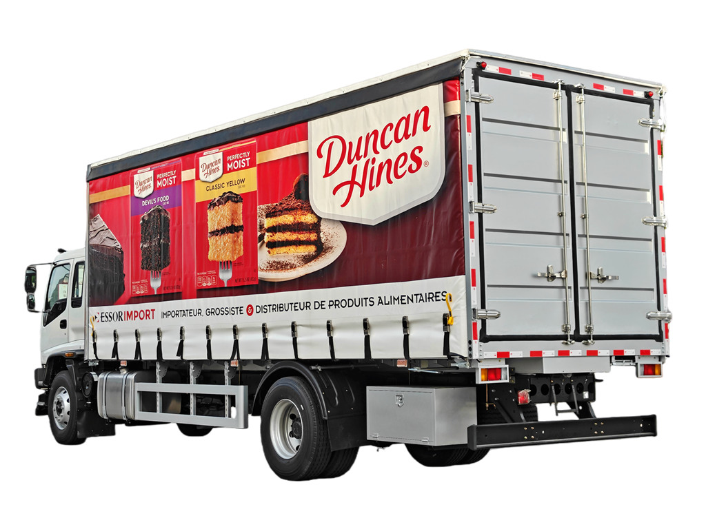 Sinotruk HOWO curtain cargo truck