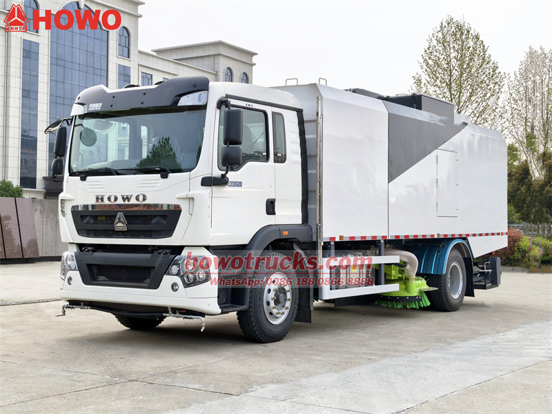 Howo vacuum sweeper trucks Howo vacuum sweeper trucks