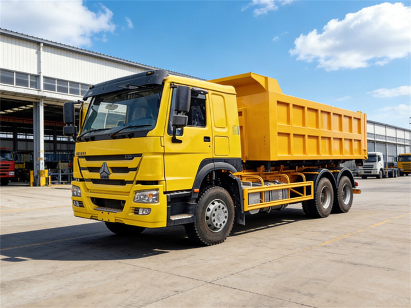 Howo garbage hook lift truck